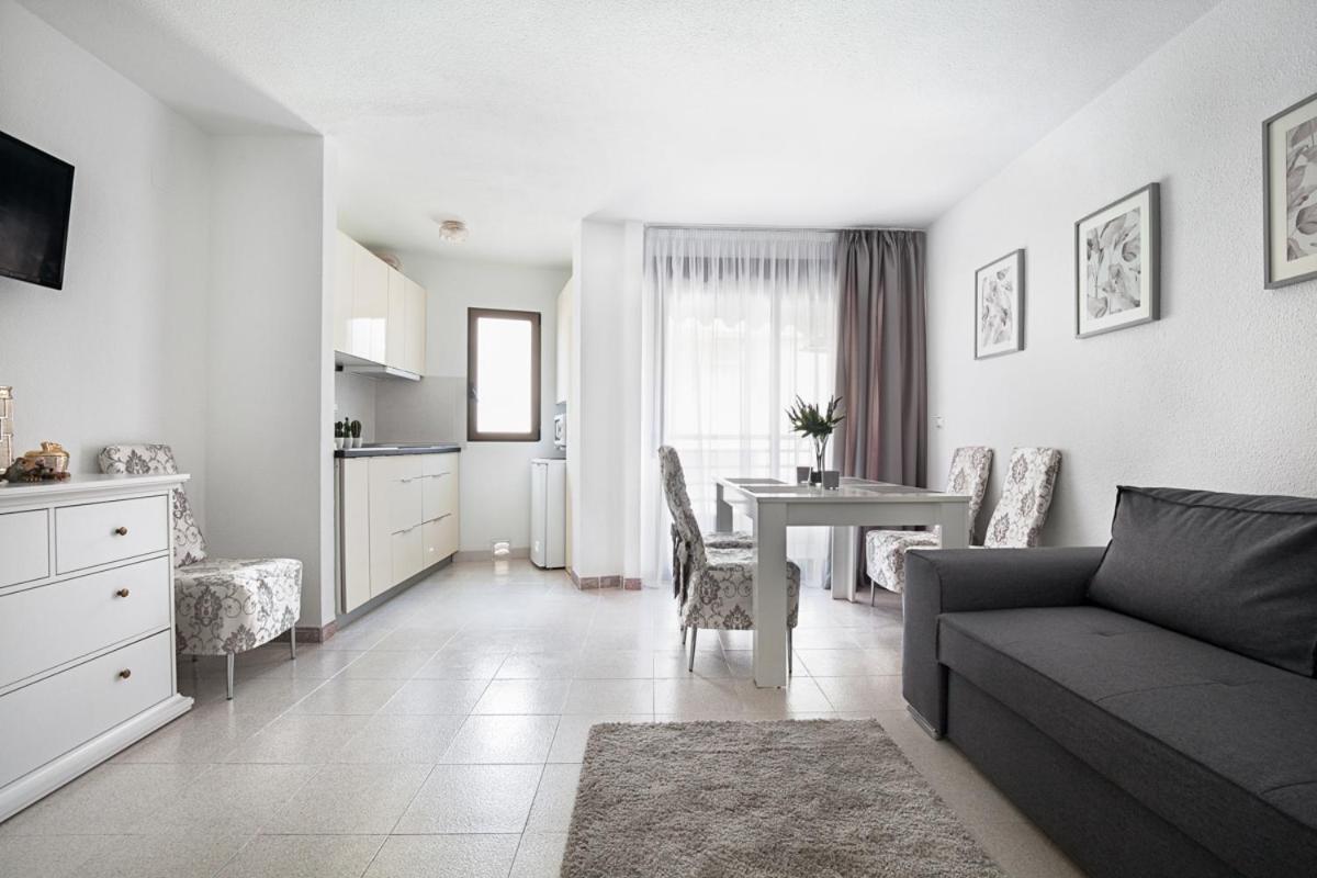 Hola Mar Apartment Torrevieja Luaran gambar