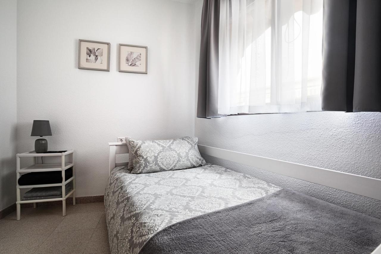Hola Mar Apartment Torrevieja Luaran gambar